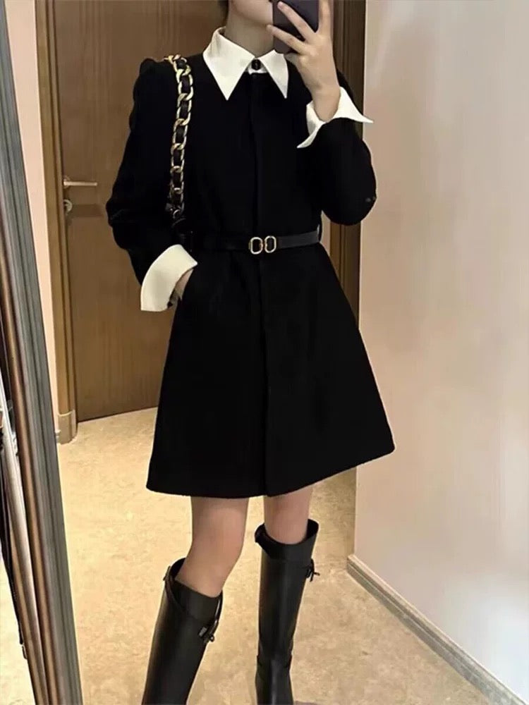A-inspired, heiress-style color-blocked lapel faux two-piece suit dress, perfect for autumn and winter with a touch of French Hepburn little black dress.