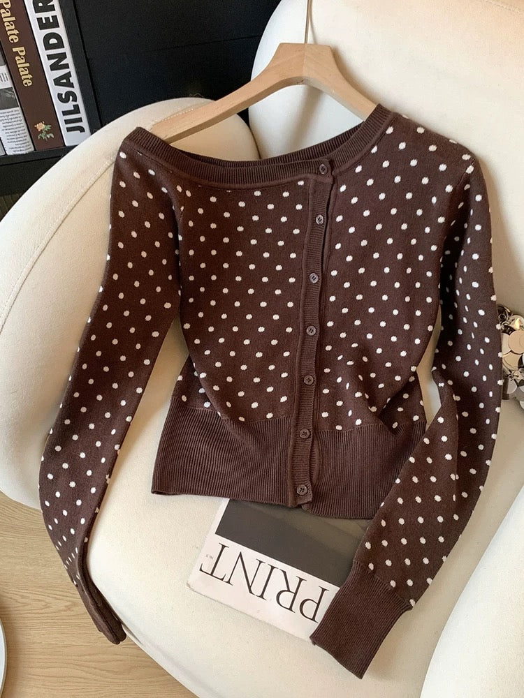 Jade Closet direct store recommendation ~ Medela pure desire style design off-shoulder polka dot long-sleeved knitted cardigan