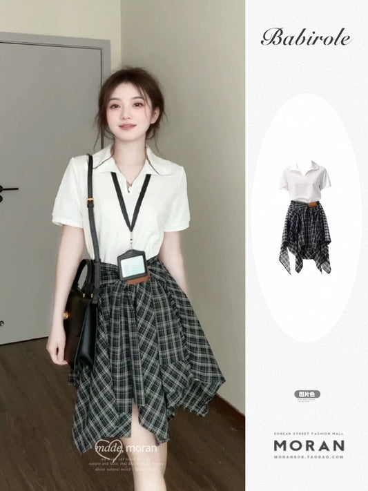 Korean college style polo collar short-sleeved T-shirt women's summer irregular plaid skirt two-piece suit 2025 new