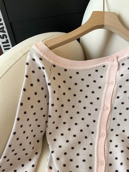 Jade Closet direct store recommendation ~ Medela pure desire style design off-shoulder polka dot long-sleeved knitted cardigan