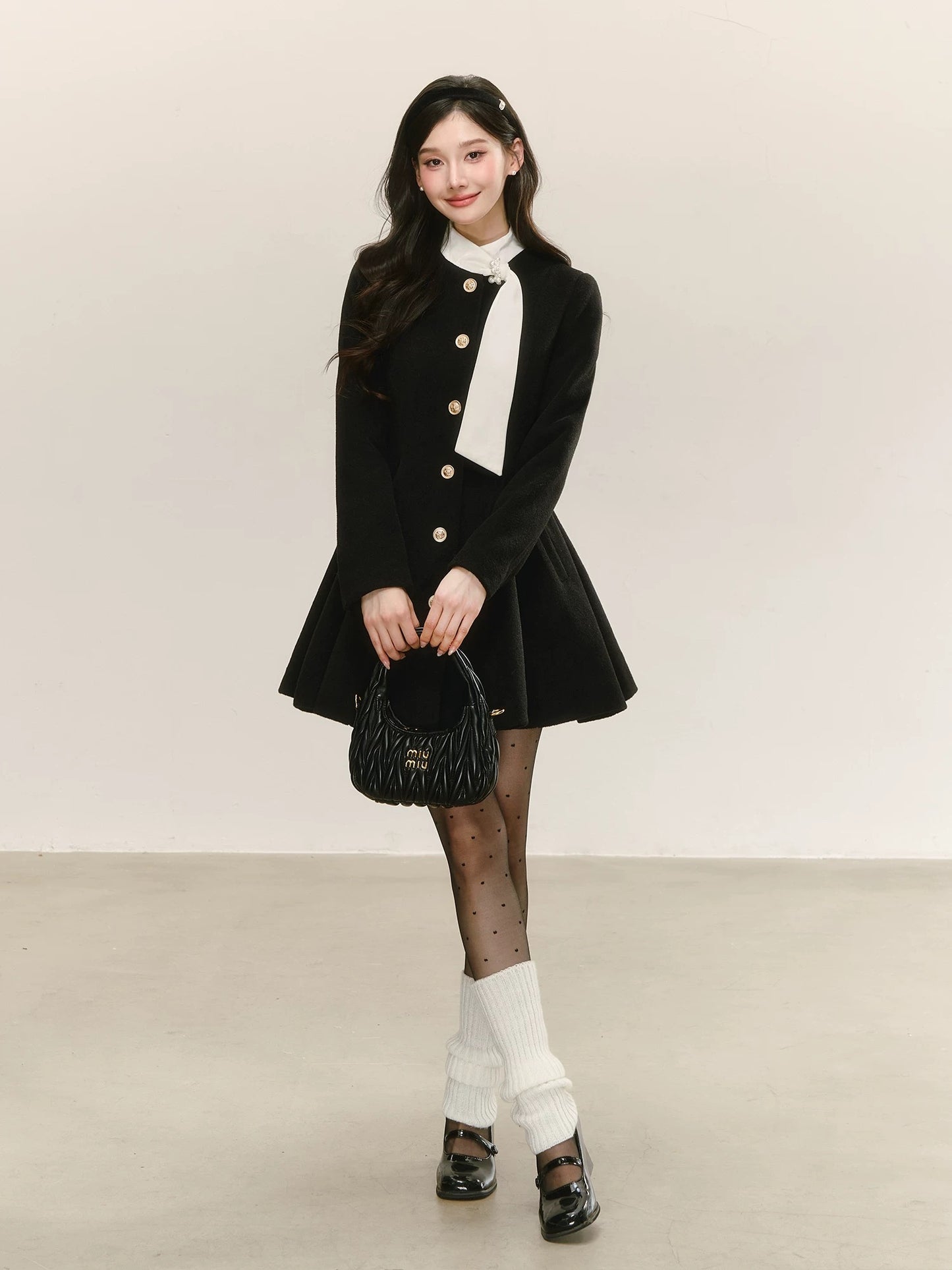 QDQD Rich Heiress Style Black Wool Dress, New Autumn/Winter Style, Slimming Waist-Defining, Elegant Puff Skirt Coat