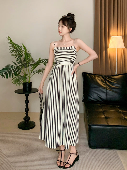 Roasted Goose Caramel Cookie Dress Women's Summer Black and White Striped Casual Suspender Dress