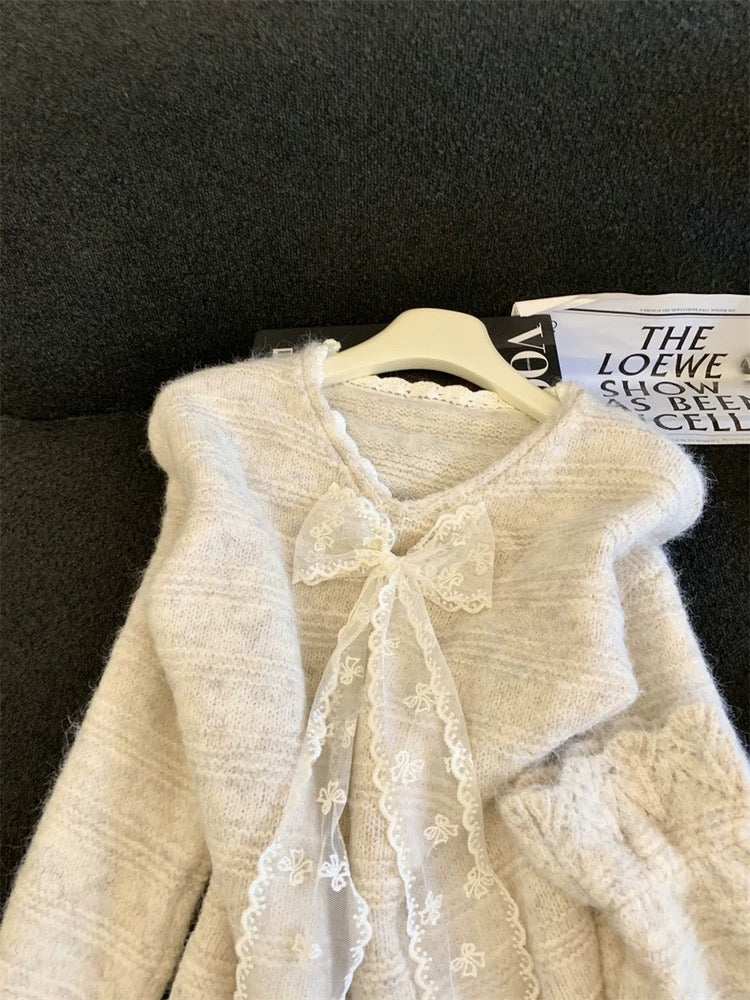 Jade Closet direct store recommendation ~ High-end sweet style lace stitching thickened pullover knitted sweater for women