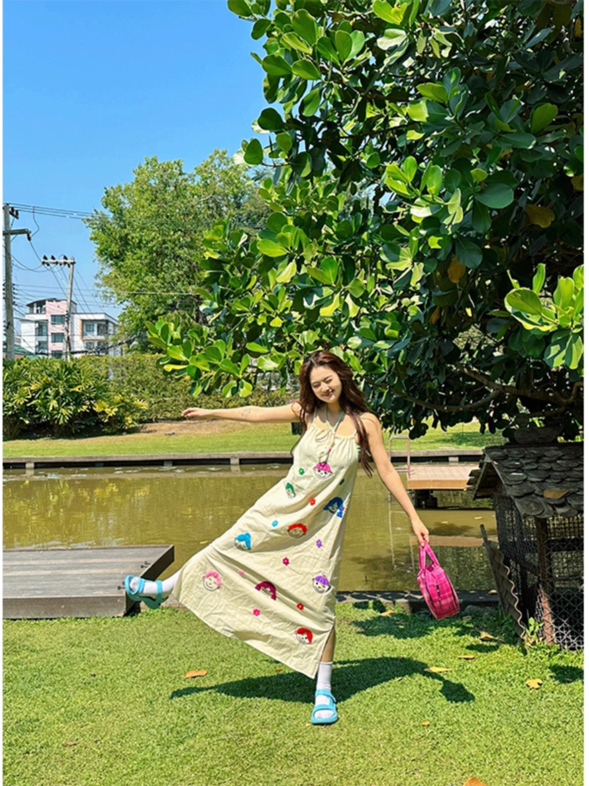 Chen Shan~Turn left dopamine wear printed halterneck suspender dress female niche chic long skirt