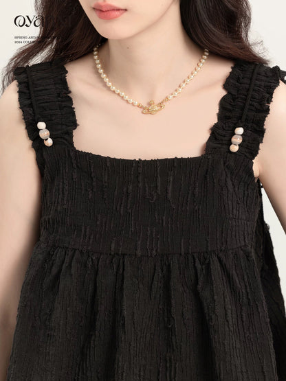 Ouyang Xi's "Sun and Moon Streaming Light" Summer Small Black Camisole Women's Designed Commuting Top Suit