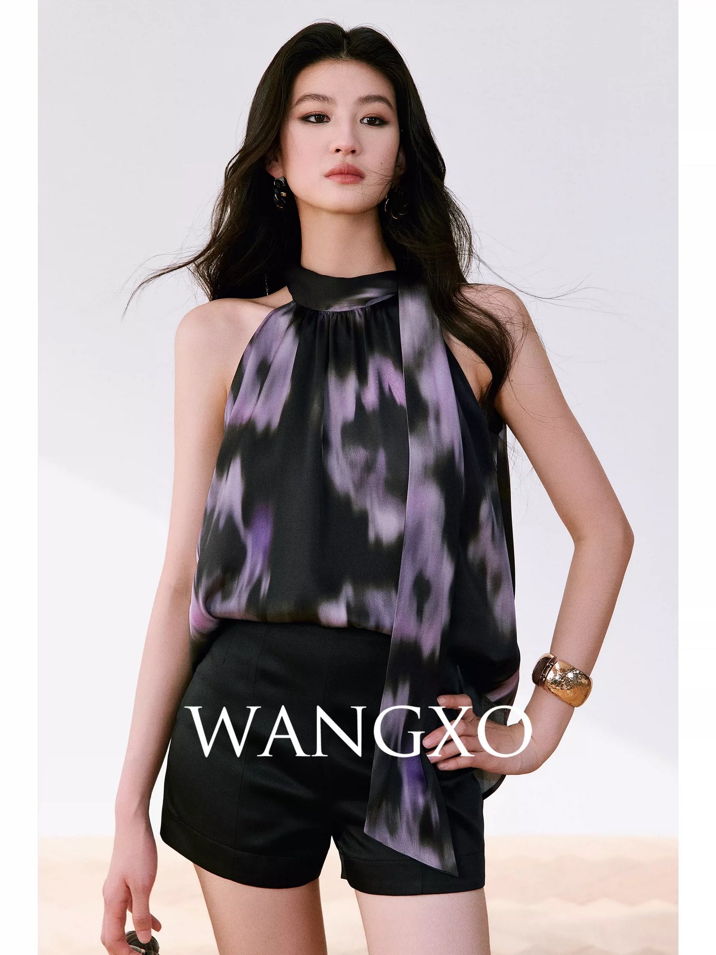 WANGXO | Two-tone acetate satin jacquard | Stand collar halter neck ribbon loose pleated sleeveless shirt top