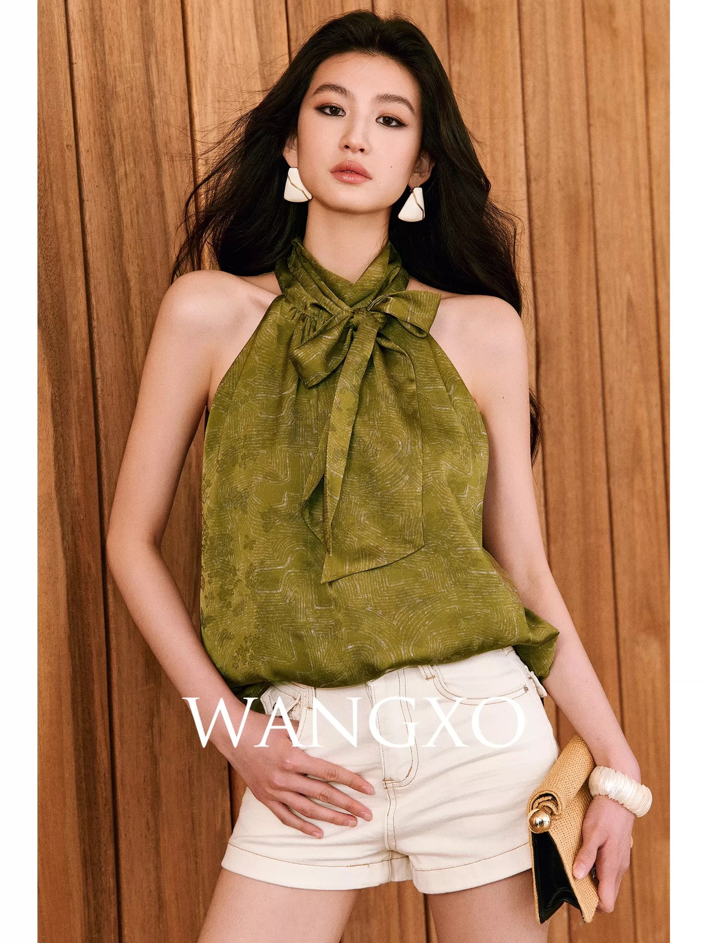 WANGXO | Two-tone acetate satin jacquard | Stand collar halter neck ribbon loose pleated sleeveless shirt top