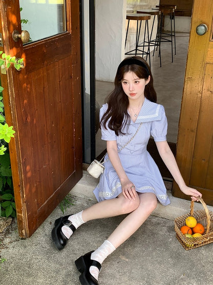VASSE Beauty Crab French Puff Sleeve Navy Collar Plaid Shirt Dress Women's Small Resort Style Skirt