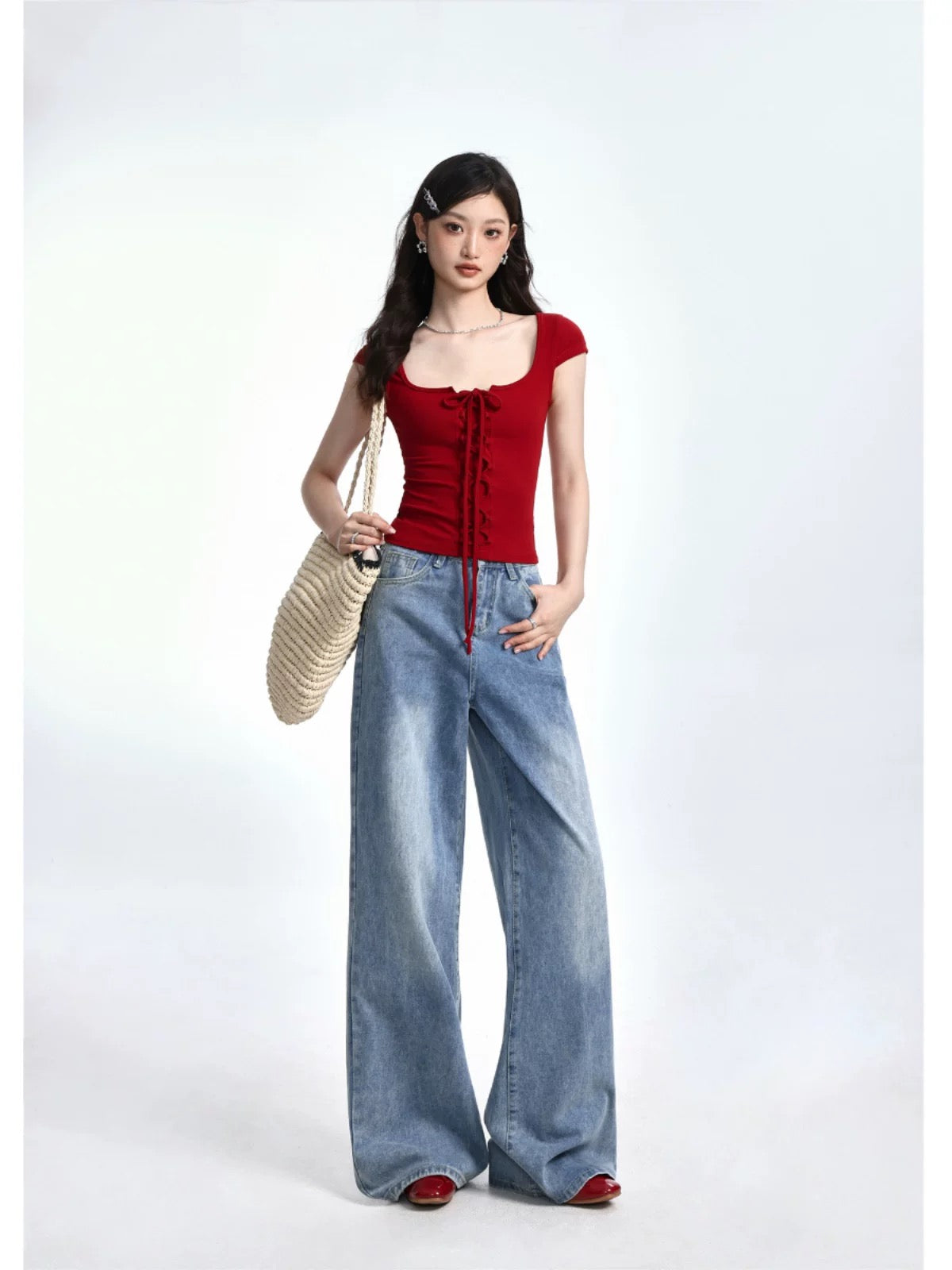 SHIYIYUE American strappy low-neck short-sleeved T-shirt for women in summer hot girls slim waist and wear a straight shoulder short top