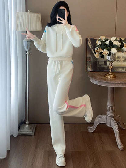 New autumn fashion age-reducing leisure sports suit for women, stylish apricot hooded sweatshirt, wide-leg pants, two-piece suit