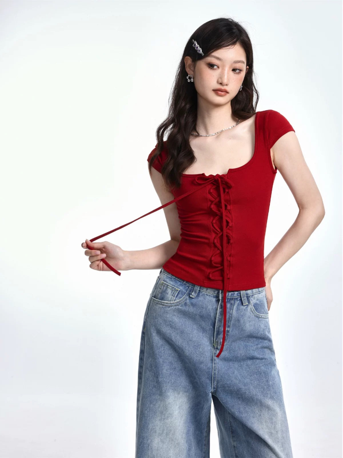 SHIYIYUE American strappy low-neck short-sleeved T-shirt for women in summer hot girls slim waist and wear a straight shoulder short top