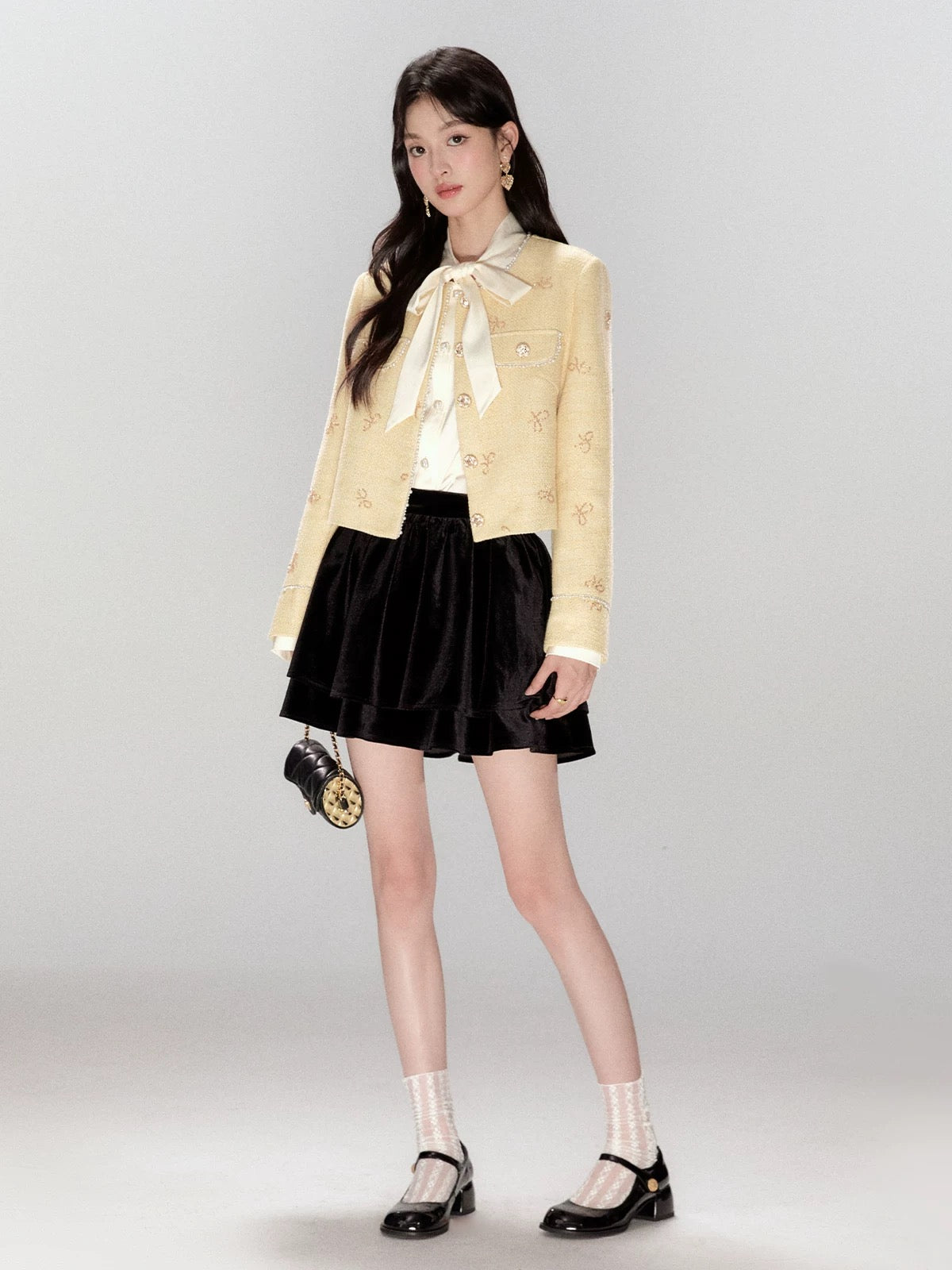 FanTu Heavy Industry Elegant-Style Jacket 2025 Autumn New Arrival Bow Embroidery Short Top for Women