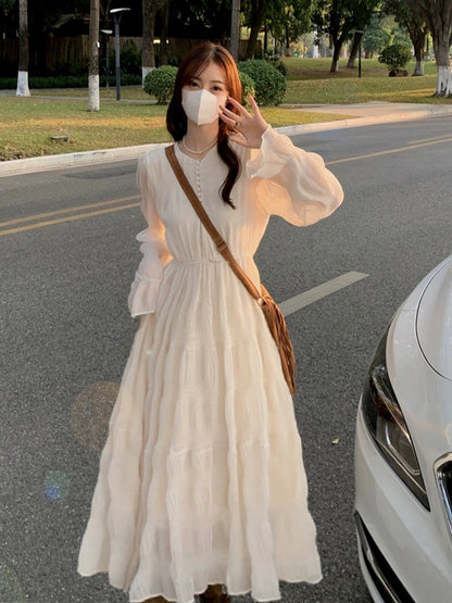 Fairy tea break French early spring white beach dress with waist slimming and pleated holiday long skirt long-sleeved chiffon dress
