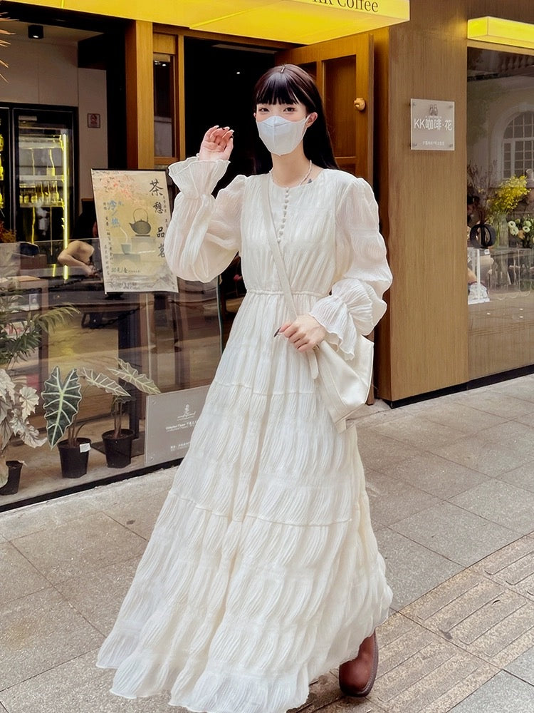 Fairy tea break French early spring white beach dress with waist slimming and pleated holiday long skirt long-sleeved chiffon dress