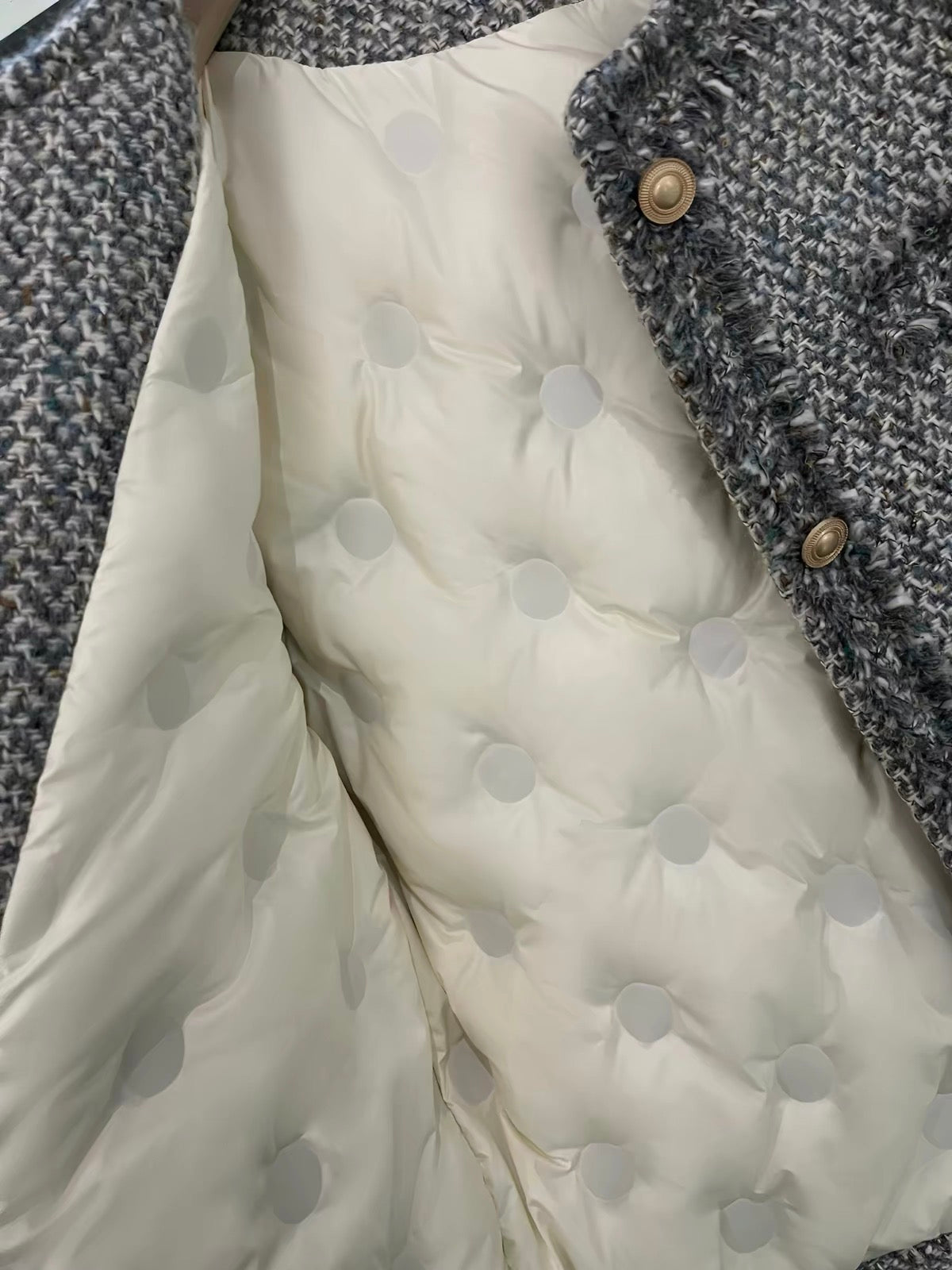 Women's Short Wool-Blend Blazer (2025 Autumn/Winter) – Korean-Style "l-esque" Design with Built-in Down Lining for a Sophisticated Look