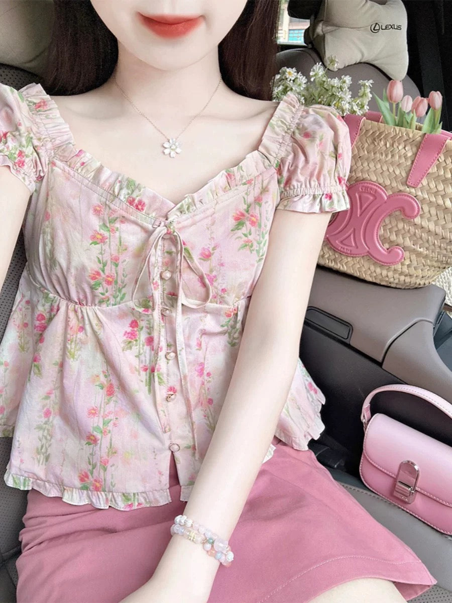 Korean dopamine summer outfits for a complete set of pink floral shirt tops and skirts two-piece suits for small people Korean dopamine summer outfits for a complete set of pink floral shirts tops and skirts two-piece suits for small people