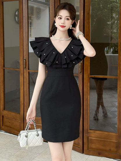 European black dress for women summer new style Hepburn style v-neck royal sister light mature French temperament waist hip skirt