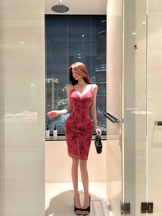 Dusty-hued lace camisole dress—a new, sexy, sleeveless French-style piece for early autumn featuring a waist-cinching, hip-hugging silhouette.