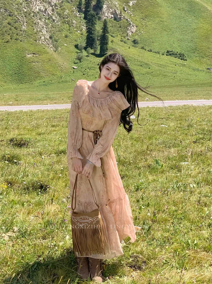 Ling Qian Zi He "Peninsula Peach Mist" – Women's Early Autumn French-Style Off-Shoulder Chiffon Maxi Dress with Textured Print