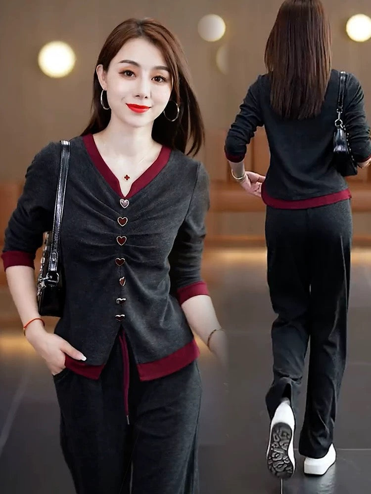 Fashionable casual sports suit for women in autumn new fashionable age-reducing and slimming fake two-piece V-neck long-sleeved trousers two-piece set