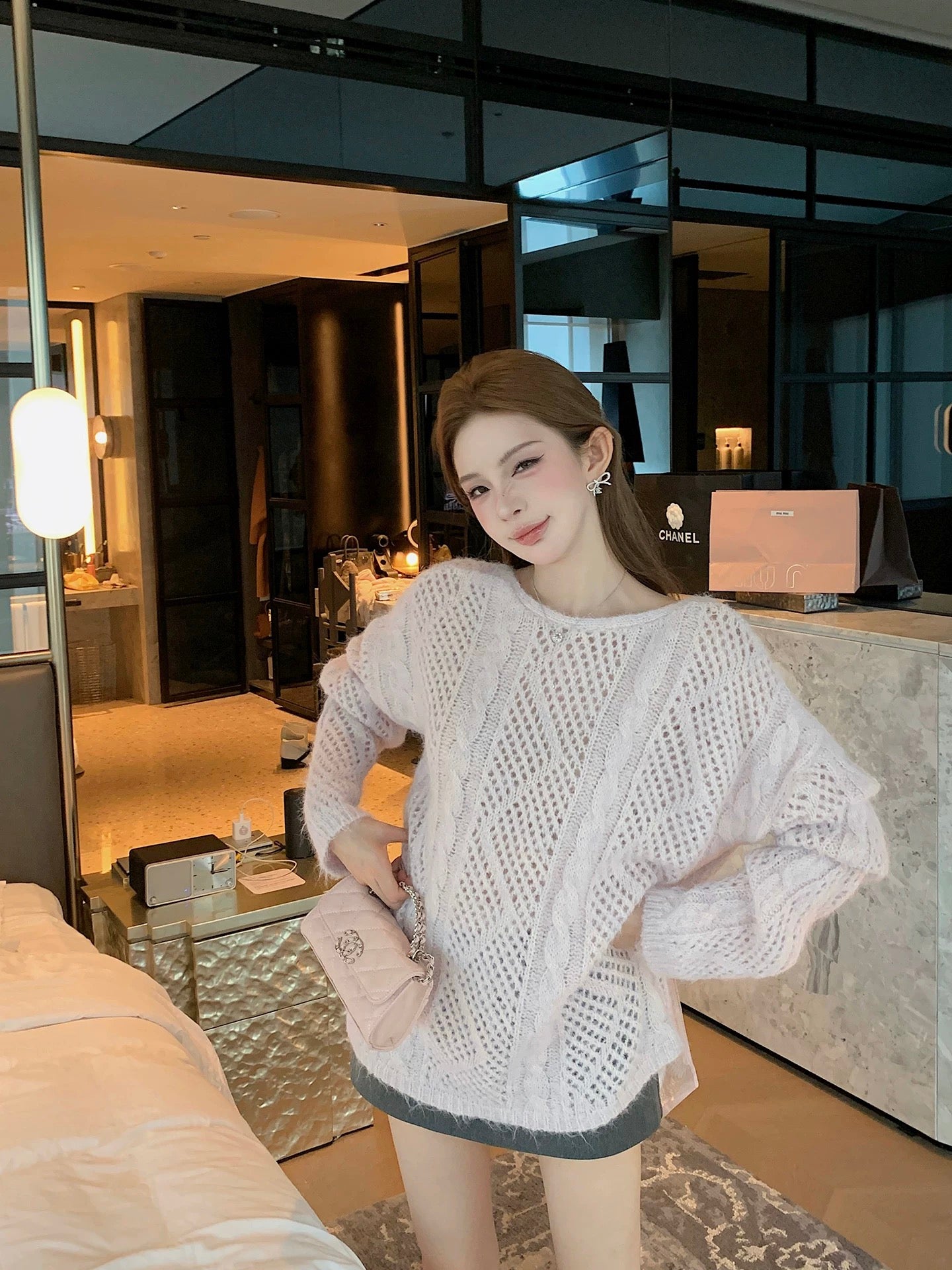 Qiu Rouyao Sexyback atmosphere hollow half back sweater women's autumn sweet soft glutinous knitted sweater top