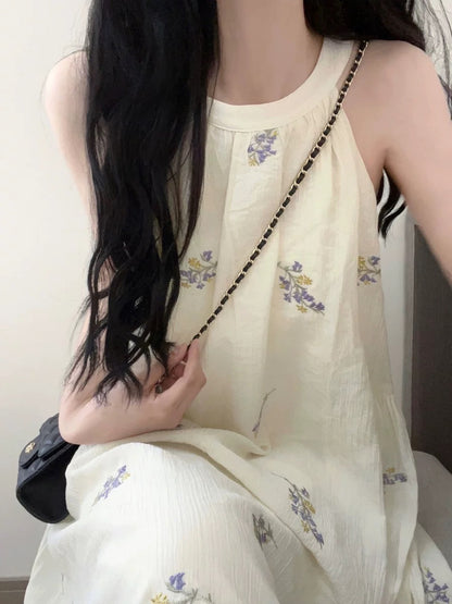 Gentle style embroidered floral halterneck suspender skirt for women summer new style French style loose slimming sleeveless dress
