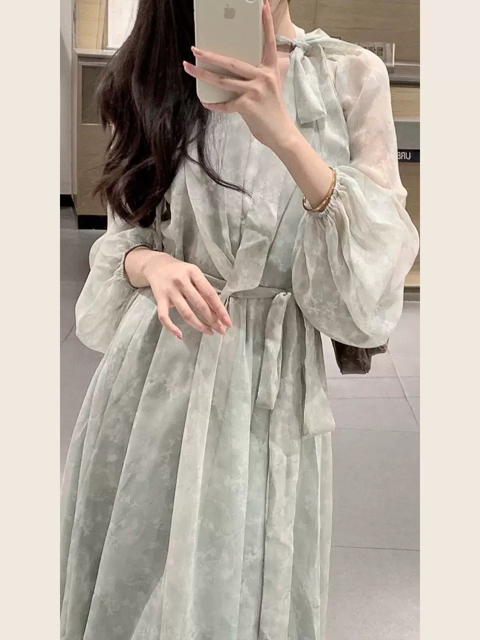 2025 spring and autumn new high-end French gentle style dress women's long-sleeved chiffon green floral long skirt Korean style