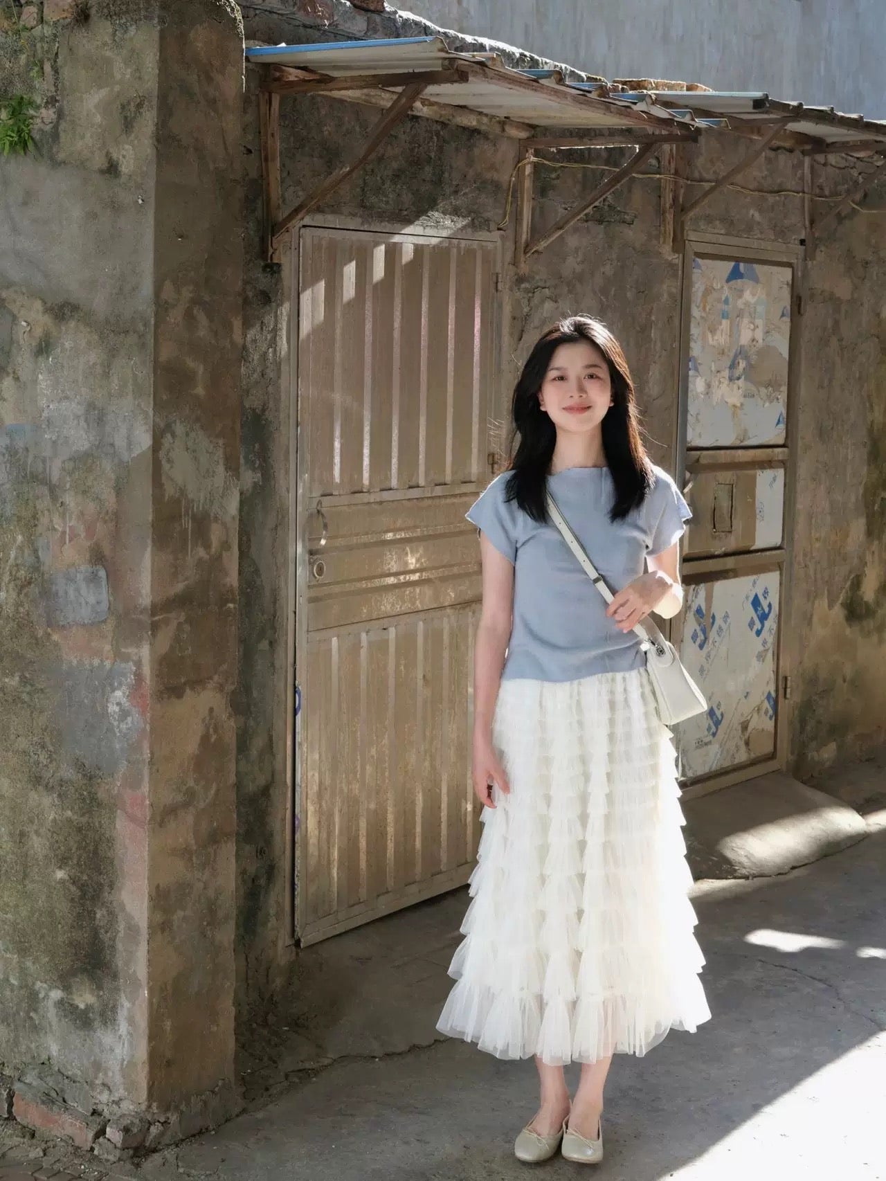 Xiaoxiangfeng Internet celebrity goddess style two-piece chic top t-shirt cake skirt suit gentle style summer outfit