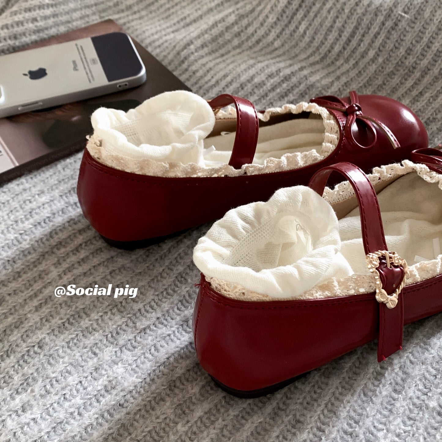 Women's low-cut single-strap flat shoes, 2025 new style, spring and autumn, Korean style ballet flat shoes, French fairy Mary Jane shoes