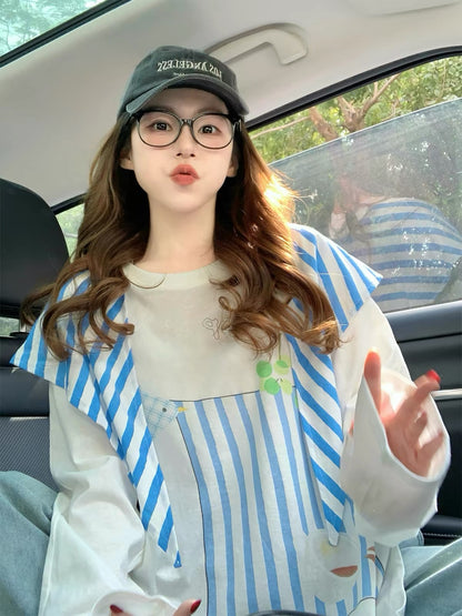 Women's White Long-Sleeve T-Shirt with Faux-Layered Shawl Detail – New for Autumn 2026: Lightweight, Loose-Fit, Relaxed-Style Top with Unique Print