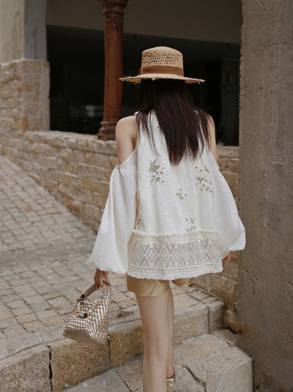 The plums are ripe. South France holiday style atmosphere embroidered shoulder-cut tops for women in summer ethnic style hollow lace shirts