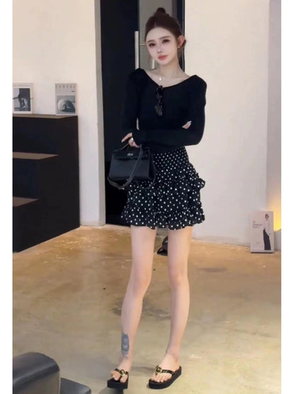 Two-piece suit for spring, salty style streetwear, hot girl backless sweater top, floral skirt 2025 super hot