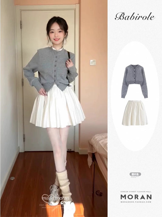 2025 super popular two-piece spring outfit, college gray knitted sweater, cardigan, ballet skirt, little guy