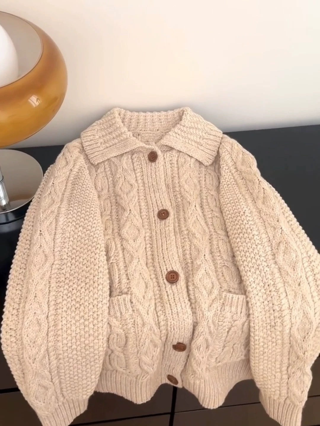 Lazy loose soft waxy wool knitted cardigan jacket winter Japanese retro super good-looking heavy-duty twist sweater for women