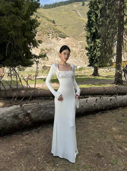 VENUIE White Long-Sleeve Knit Dress – Square Neck, Slim-Fit, Bodycon Style; Suitable for Birthday Parties, Semi-Formal Events, and Vacation Wear.