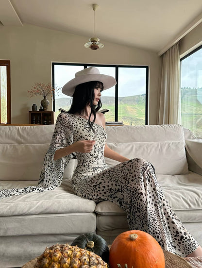 VENUIE Leopard Print One-Shoulder Maxi Dress – A Slim-Fit, Hip-Hugging Mermaid Style Offering an Effortless, Airy, and Vacation-Ready Look.