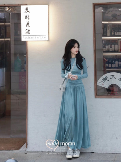 A complete set of spring outfits ootd slimming blue top half long skirt 2025 super hot two-piece suit for women
