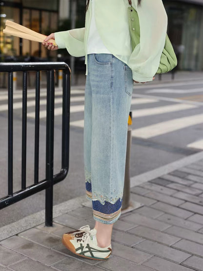 Chen Jiajie [Woven Brocade Years] Ethnic-style wide-leg casual jeans for women, featuring embroidery, cut-out detailing, and paneling—versatile for work or leisure.