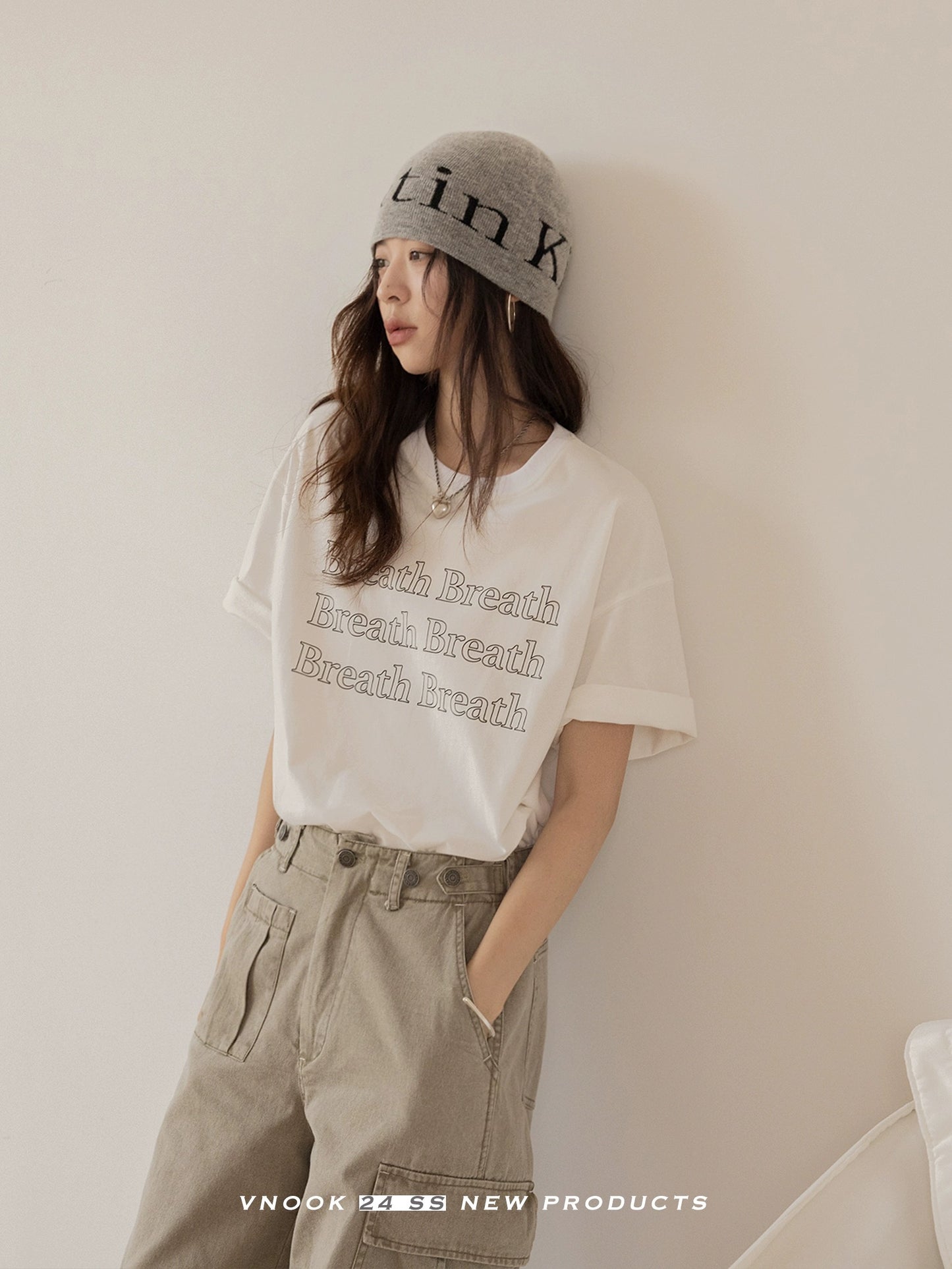 VNOOK letter round neck T-shirt for women 2024 spring new casual pure cotton loose off-shoulder brushed knitted top