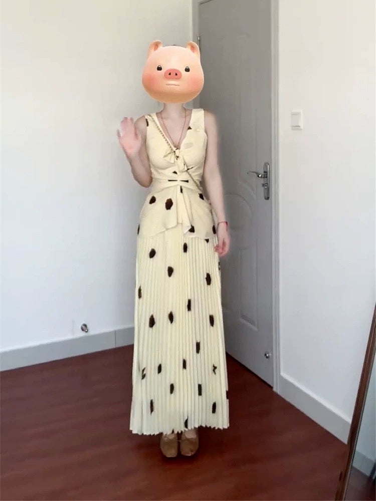 French retro polka-dot sleeveless vest V-neck top half-length skirt two-piece summer fashion age-reducing tea break set