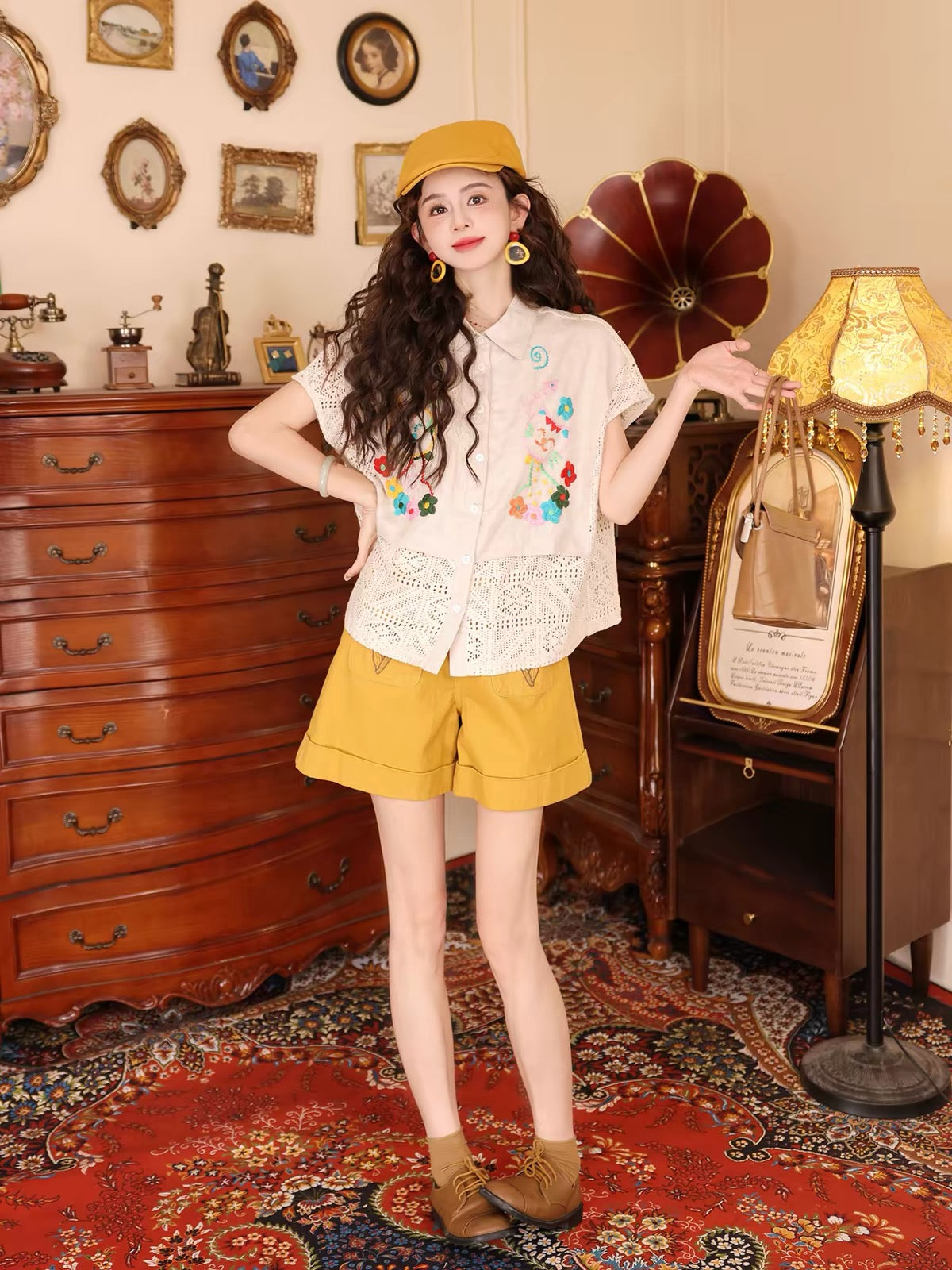 Chen Jiajie [Kitty Fairy Tale] Women's Vintage Summer Blouse – Versatile, Loose-Fit, Cut-Out Embroidery Design