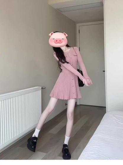 Xiaoxiangfeng atmosphere fishing style date skirt 2025 early spring new Korean style pink knitted dress short skirt for small people
