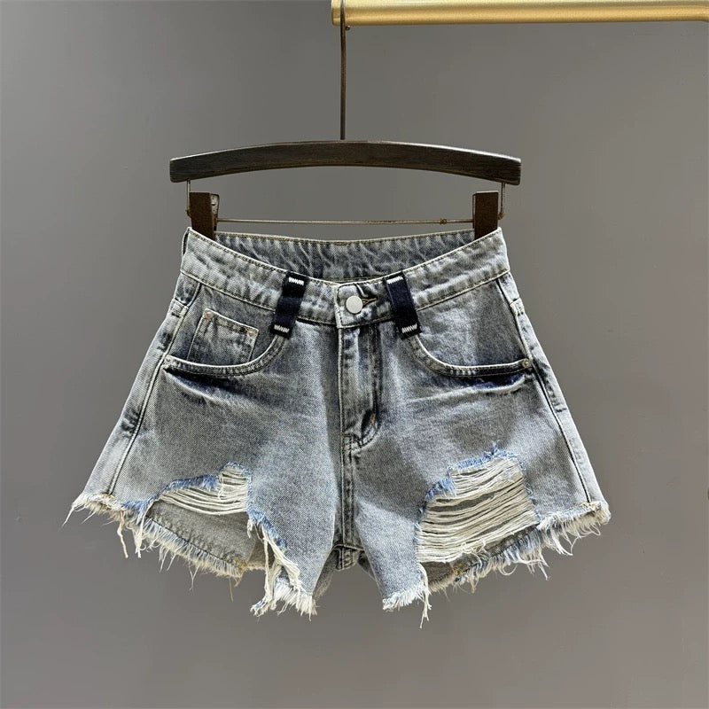2025 summer new style raw edge ripped denim shorts female hot girl slim loose versatile a-line wide leg hot pants ins