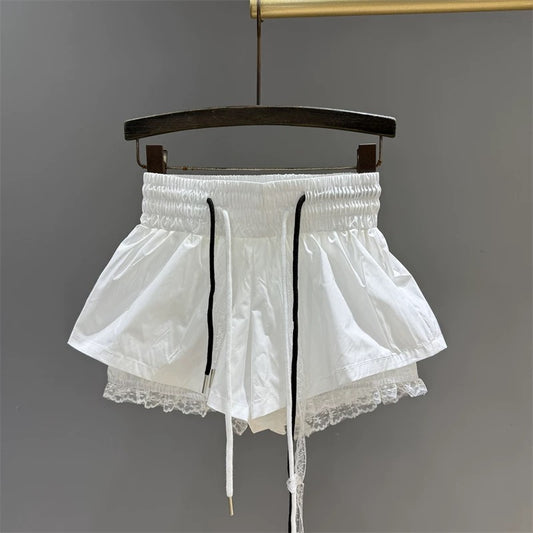 Lace stitching lace age-reducing wide-leg shorts for women in summer thin white loose a-line casual hot girl hot pants trend