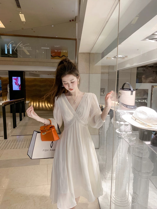 Fish Rabbit French Small Fragrance Dress Women's 2024 Spring and Summer New High-end Fairy White Chiffon Inner Skirt