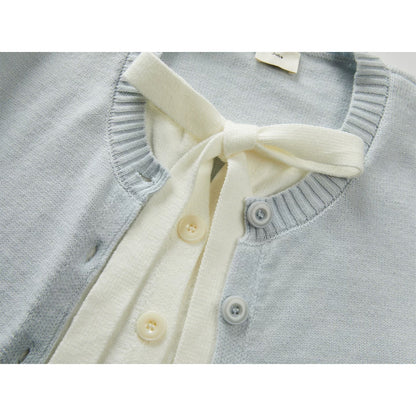 Color-blocked patchwork tie-up faux two-piece sweater, new winter style, Korean gentle and versatile long-sleeved top for women.