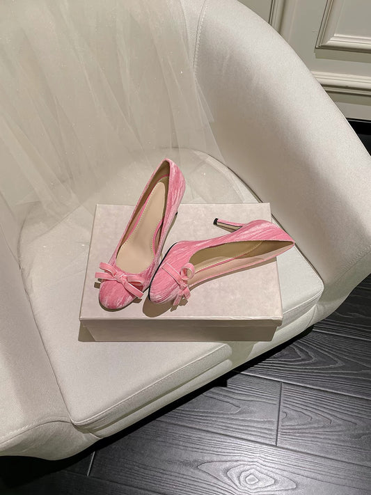 Jianghou Pink Suede Stiletto Heels with Round Toe and Sweet Bow – Suitable for Engagement and Everyday Wear