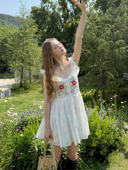 1P STUDIO Cotton flower embroidery small flying sleeve dress female summer drawstring lotus leaf V-neck short skirt