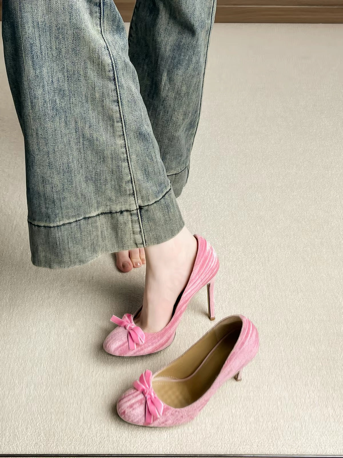 Jianghou Pink Suede Stiletto Heels with Round Toe and Sweet Bow – Suitable for Engagement and Everyday Wear