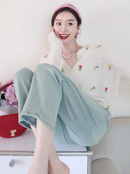A complete set of tea style outfits 2024 early spring cool and sexy little girl capable and fashionable temperament top knitted suit